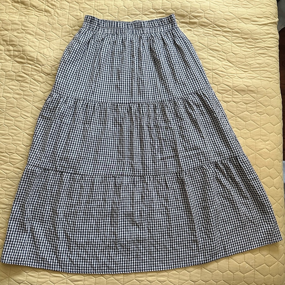 GRADE & GATHER
GINGHAM SKIRT - BLACK